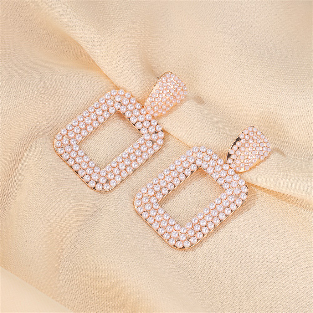 Bông Tai Dáng Dài Đính Ngọc Trai Xinh Xắn Dành Cho Nữ