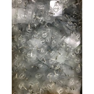 Móc dán thần thánh