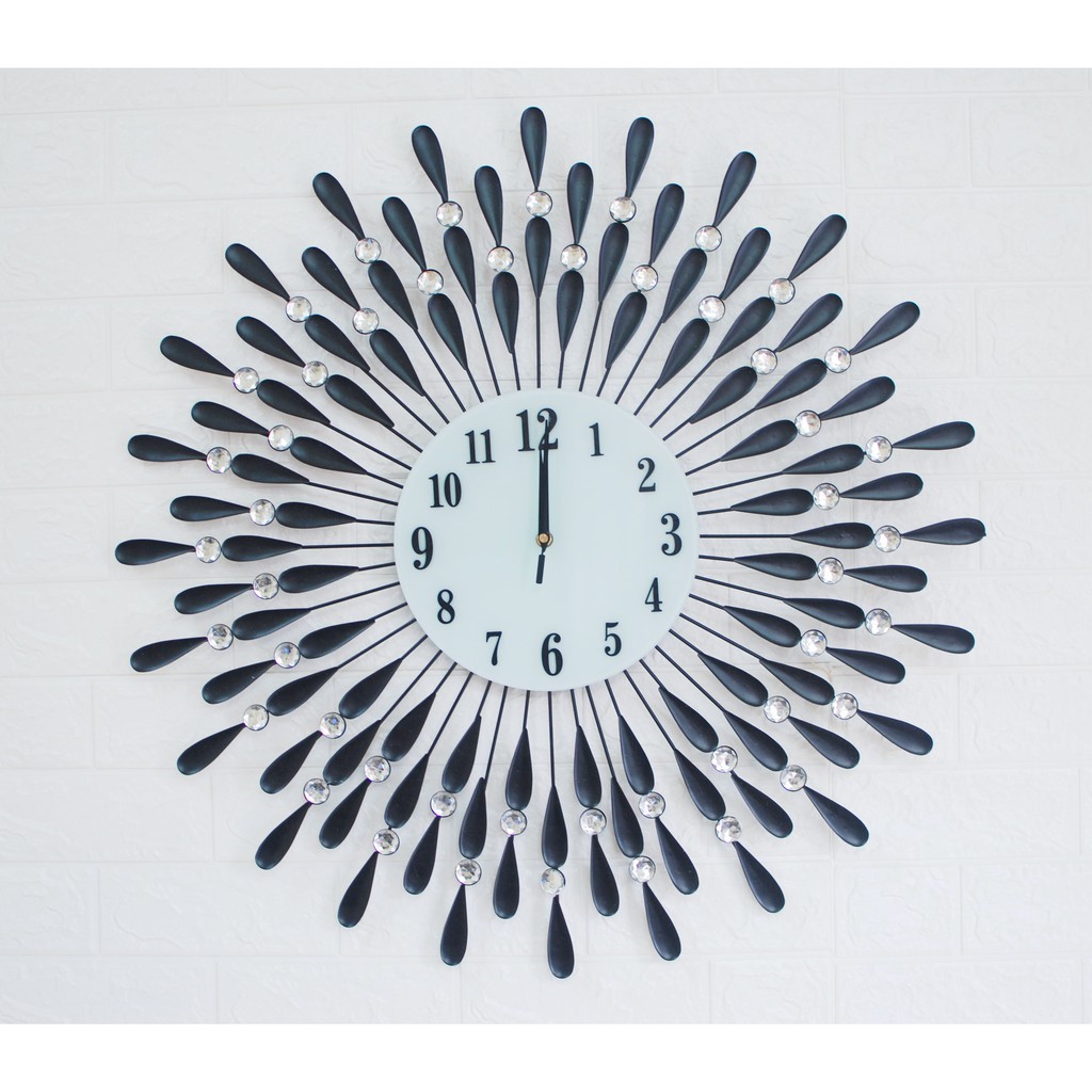 Đồng hồ treo tường trang trí Mặt Trời Đen MTD kích thước 70x70 cm