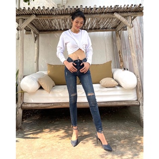 Quần jeans nữ skinny rách gối màu lạ