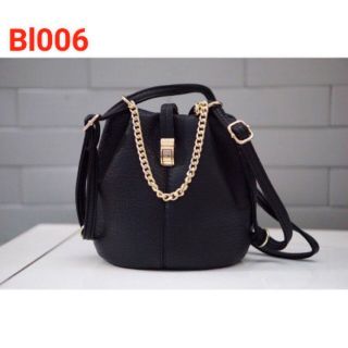 Balo con cóc. Balo túi đeo thời trang. Balo đen