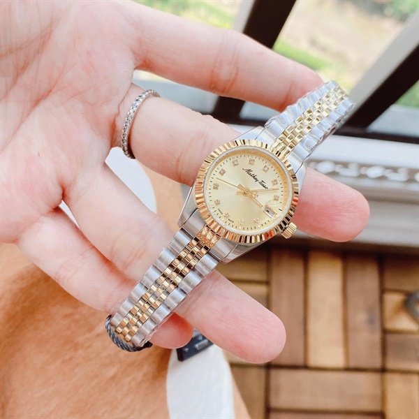 Đồng Hồ Nữ Mathey Tissot Rolly III D810BI mặt vàng dây demi