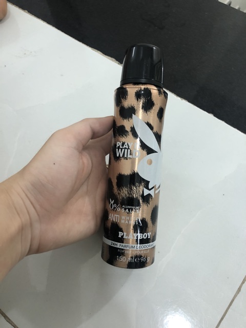 Xịt khử mùi toàn thân Playboy nữ mới 150ml