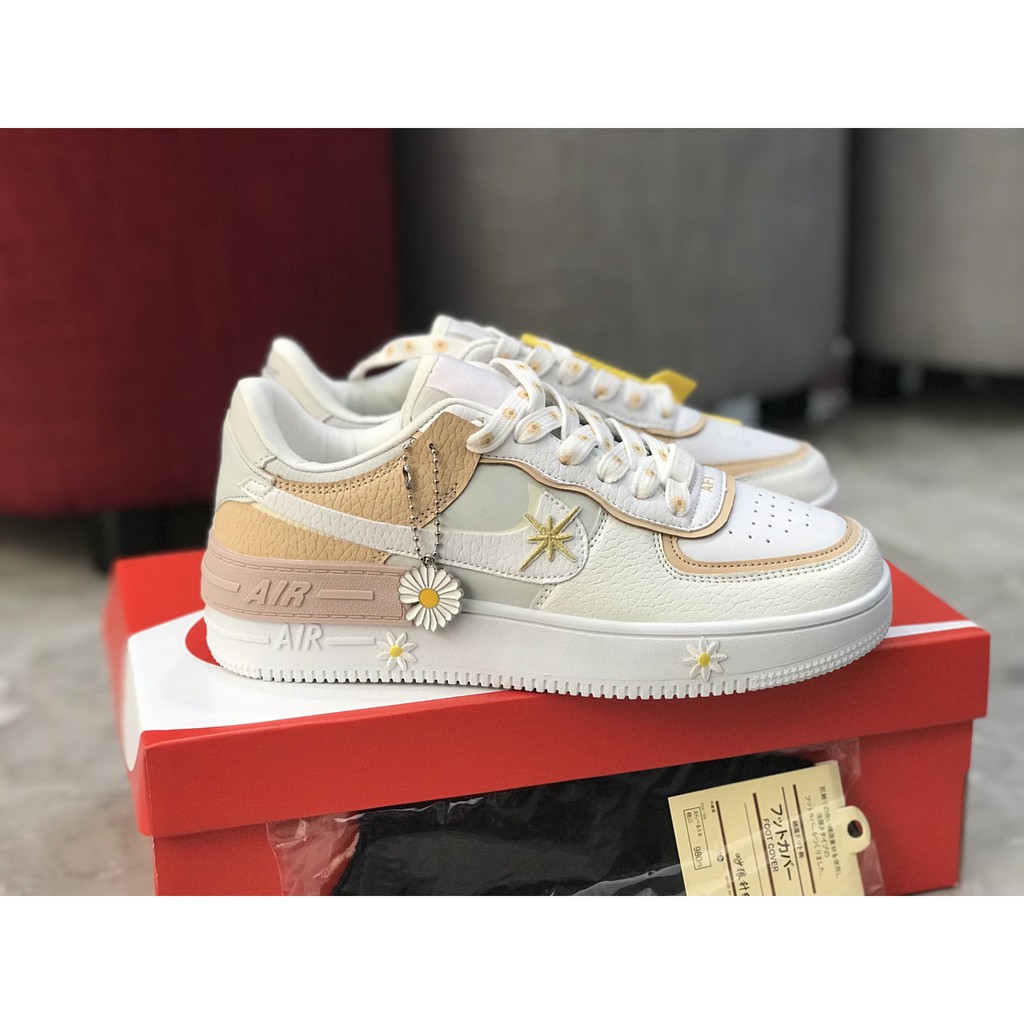 Giày Hoa Cúc Thời Trang Chuẩn Đẹp + Hộp + Vớ | BigBuy360 - bigbuy360.vn