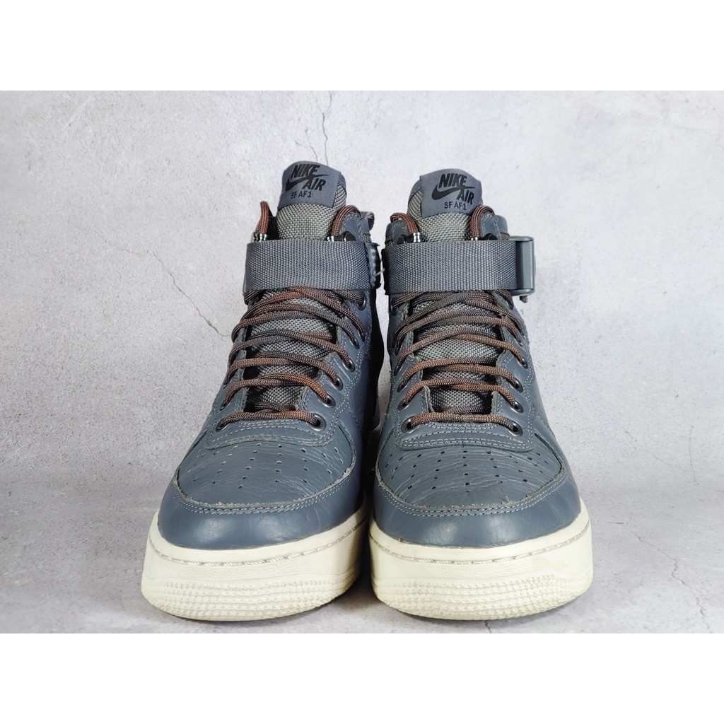 Giày thể thao chính hãng 2hand NIKE SF AIR FORCE 1 MID