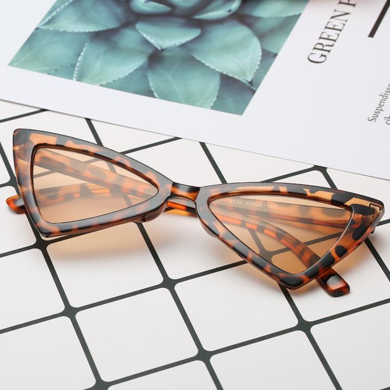 Kính mắt mèo Cá Tính Hàn Quốc D08