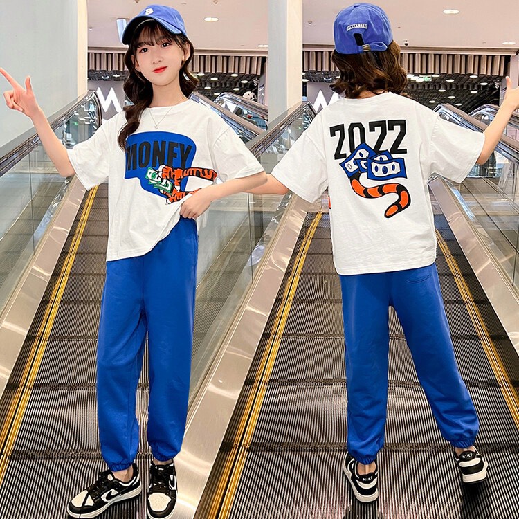 Quần áo bé gái 18-45kg , đồ bộ bé gái 4-14 tuổi cá tính năng động Money chất vải mềm thoáng mát. Bé Xinh Shop 68