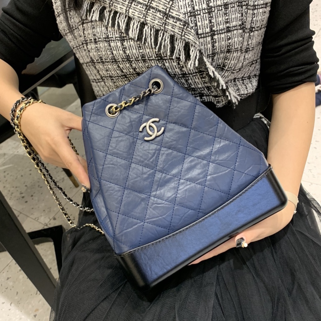 Ba lô nữ da thật cao cấp 𝘾𝙝𝙖𝙣𝙚𝙡 𝘾𝙝𝙖𝙣n𝙚𝙡 CN kiểu dáng thời trang, nữ tính