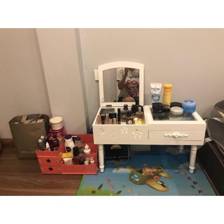 BÀN PHẤN TRANG ĐIỂM MINI
