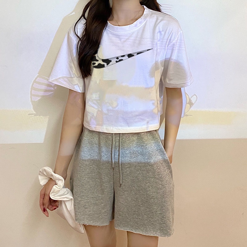 Áo Thun Crotop Form Rộng Unisex Tay Ngắn Chất Cotton Mềm Mại In Hình Nke Bò Sữa Ulzzang Style Hàn Quốc TTT0166