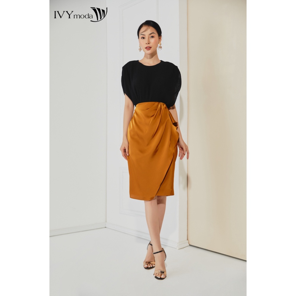 Chân váy xếp dáng wrap skirt IVY moda MS 31M5695