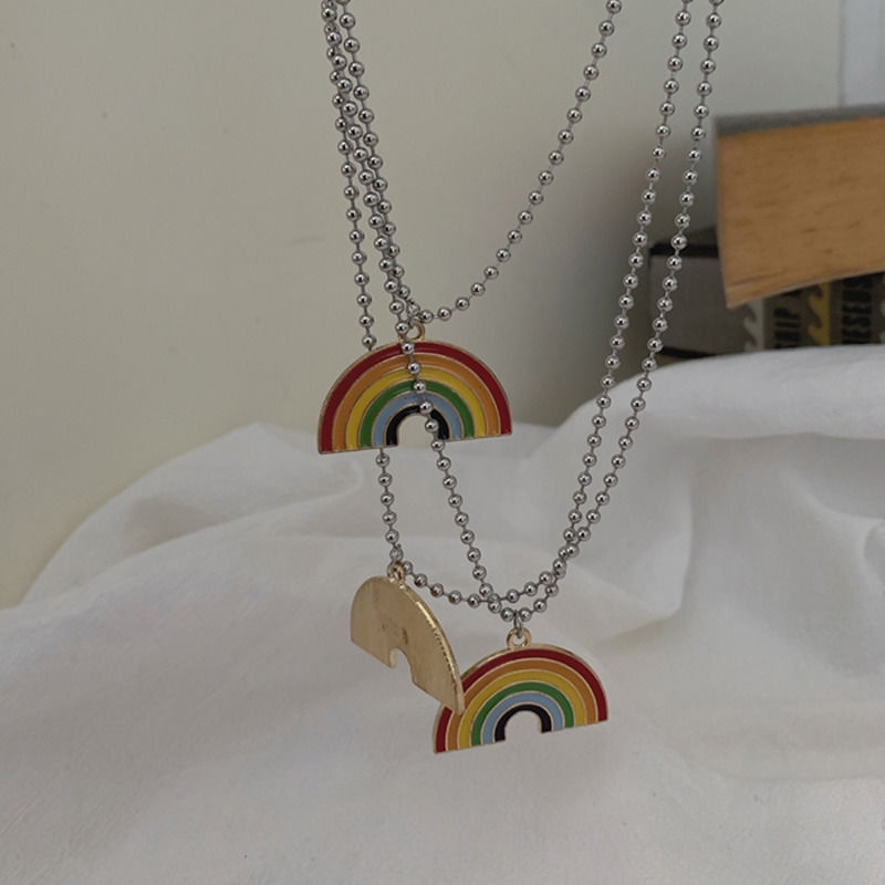 Dây Chuyền Titan Mặt Tròn Màu Cầu Vồng Phong Cách Retro