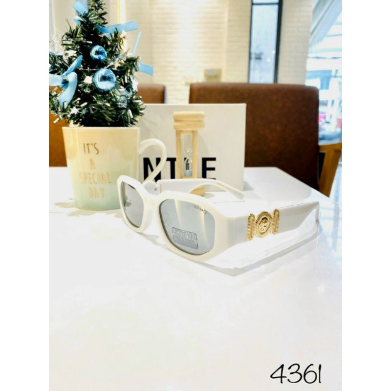 mắt kính thời trang nữ kiểu dáng sang trọng và trong poleroi Phan cực | BigBuy360 - bigbuy360.vn