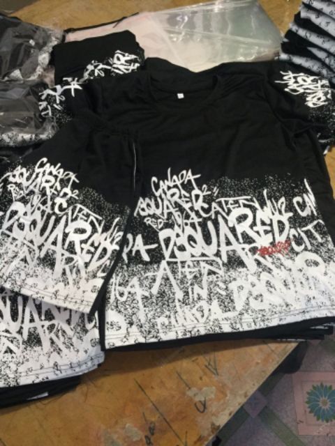 Bộ quần áo nam in hoa văn | BigBuy360 - bigbuy360.vn