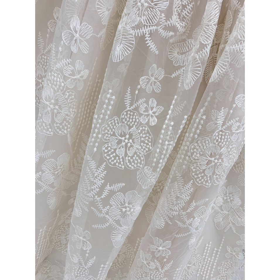 VÁY TAY RƠI ĐÍNH NGỌC CHÂN XOÈ-Kianvu