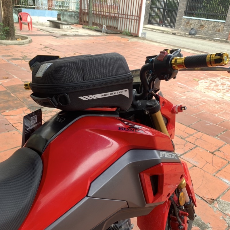Gắn túi cài bình xăng ST500 cho MSX