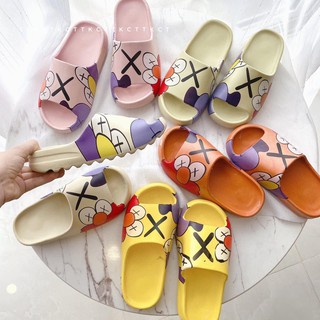 Dép bánh mì quai ngang unisex KAWS NEW - Dép Slide siêu nhẹ (form nhỏ) - DL07496