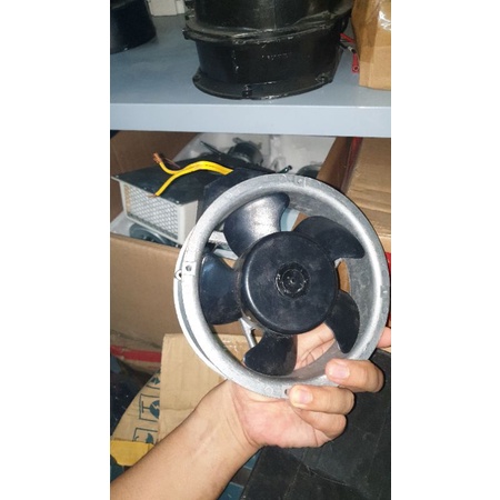 Quạt 200 ~ 220v 15cm Made in Japan