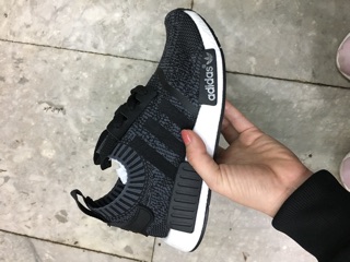 Giày adidas nmd