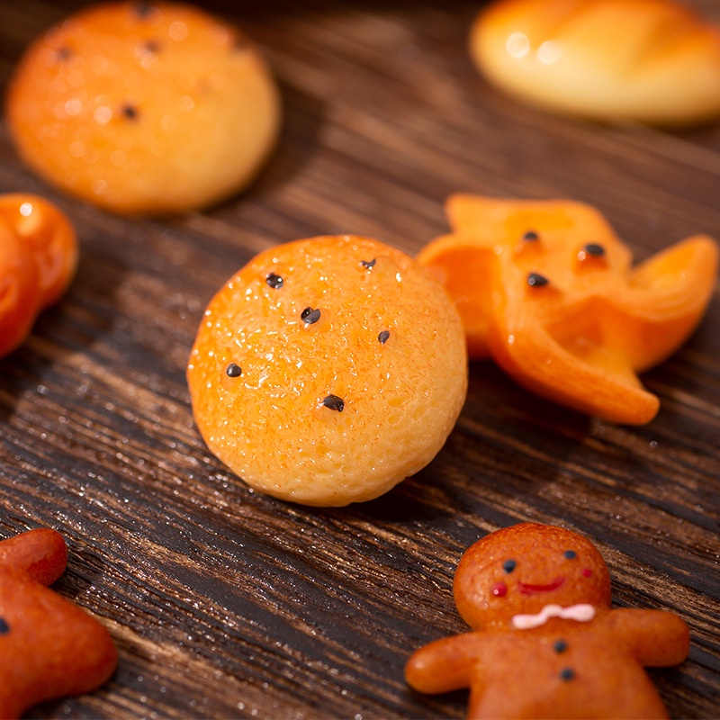 Set 10 phụ kiện hình bánh mì bánh quy dành cho trang trí điện thoại DIY