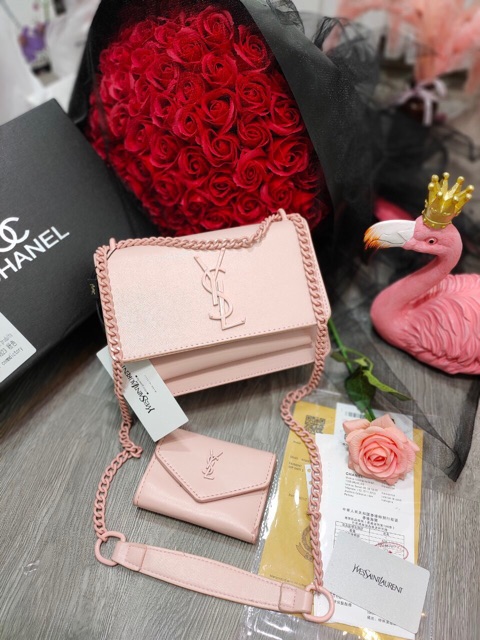 Túi đeo chéo logo cùng màu kèm ví size 22 fullbox