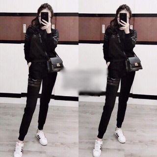 Bộ đôi nam nữ