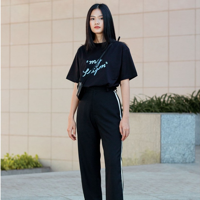 Quần tây nữ ống suông lưng cao, form đứng năng động, chất liệu Cotton cao cấp mềm mịn thoáng mát - Đen phối sọc kem | BigBuy360 - bigbuy360.vn