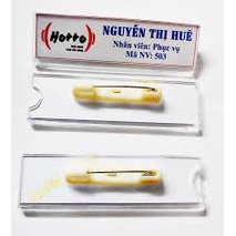 Bảng tên thay tên nhân viên, Biển tên nam châm cài áo
