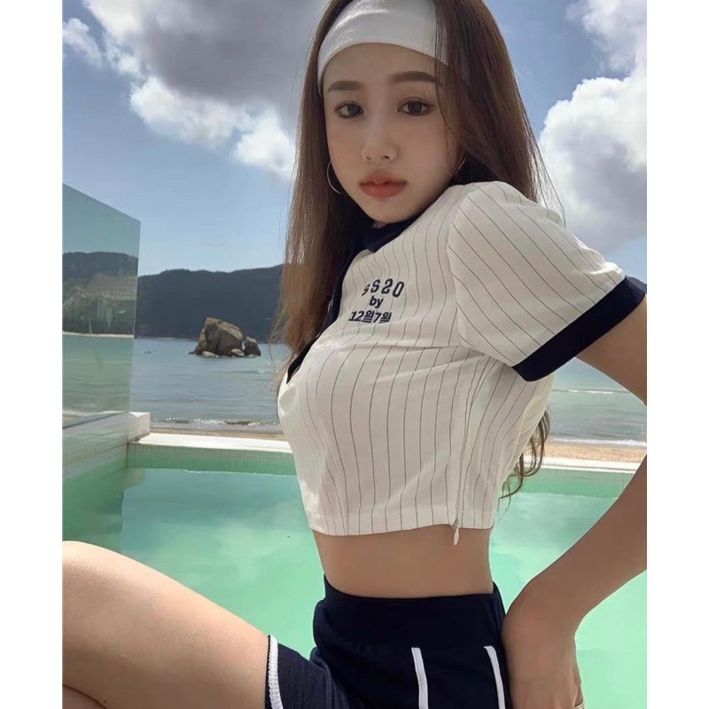 [Mã SKAMSALE06 giảm 10% tối đa 100K đơn 150K] Set croptop sọc cổ bẻ kèm chân váy viền