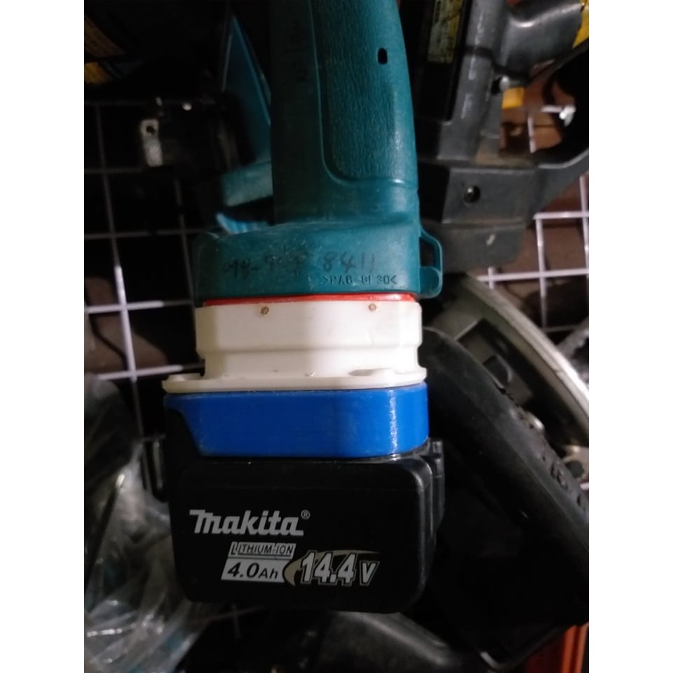 Đế chuyển Pin Makita trượt cho máy Makita chọt 12v (Sử dụng cho máy chốt giữ phía trước nhưng ko có lẫy)