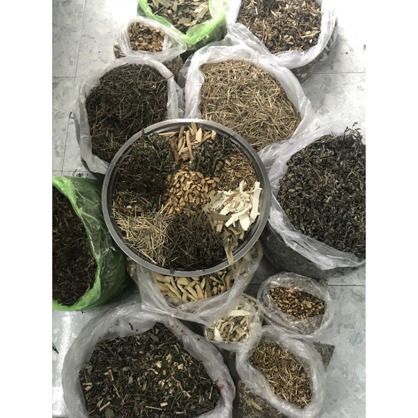 Lá Xông Thảo Dược Xông hơi toàn thân { KIỀU BẢO } giúp GIẢI CẢM-SÁT KHUẨN ĐƯỜNG HÔ HẤP-TĂNG CƯỜNG SỨC ĐỀ KHÁNG-ĐẸP DA | BigBuy360 - bigbuy360.vn