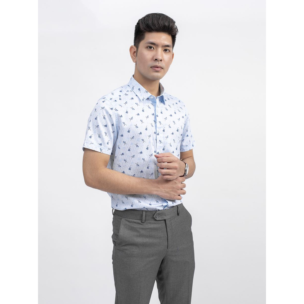 Áo Sơ Mi Nam Tay Ngắn Aristino ASS032S9 Màu Trắng In Lá Xanh Dáng Slim Fit Tà Lượn Chất Liệu Cotton