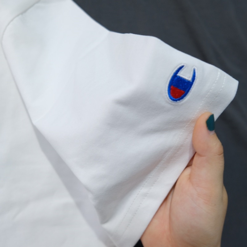 Áo Thun Champion Unisex - logo thêu vải cotton xịn co giãn 4 chiều