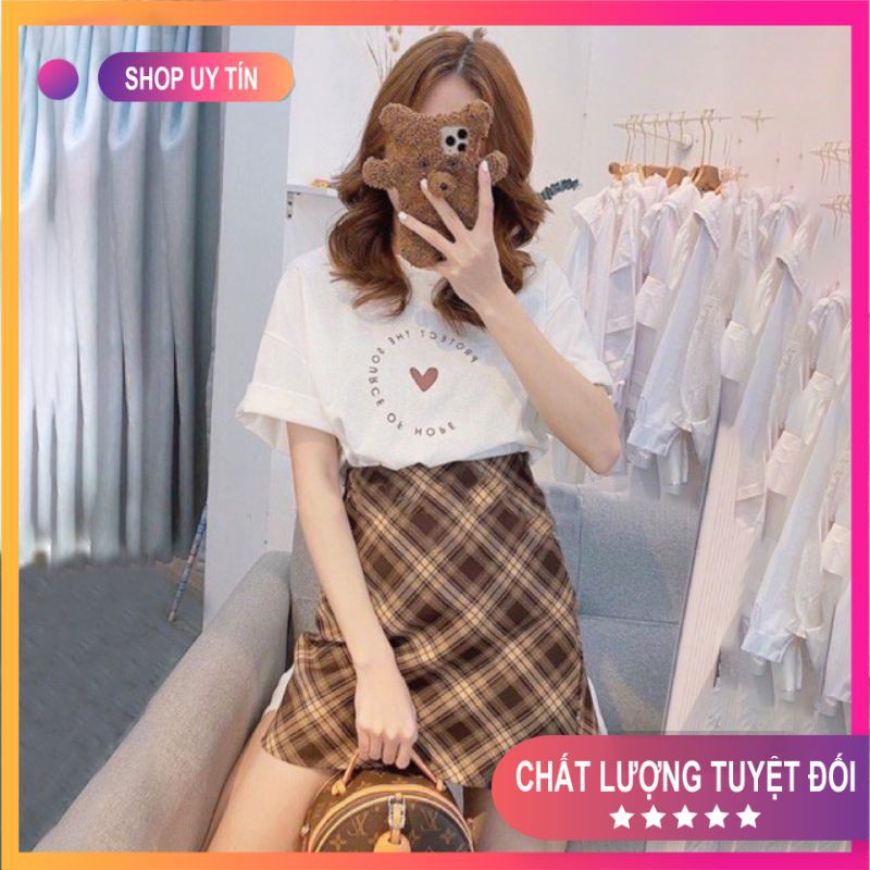 [Mã FADI5K245 giảm 5K đơn 0đ] Set Đồ Nữ 💧Combo Váy Áo💧 Bộ áo phông chữ trái tim mix chân váy A kẻ nâu siêu xinh SET03