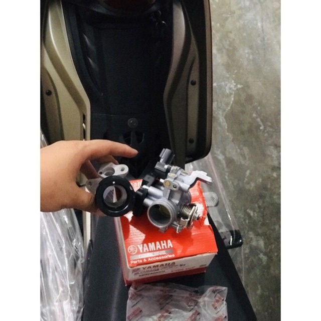 Co xăng Spark 135 Fi . Hàng Zin chính hãng Yamaha thailand có sẳn cho ae Lên Xe Fi