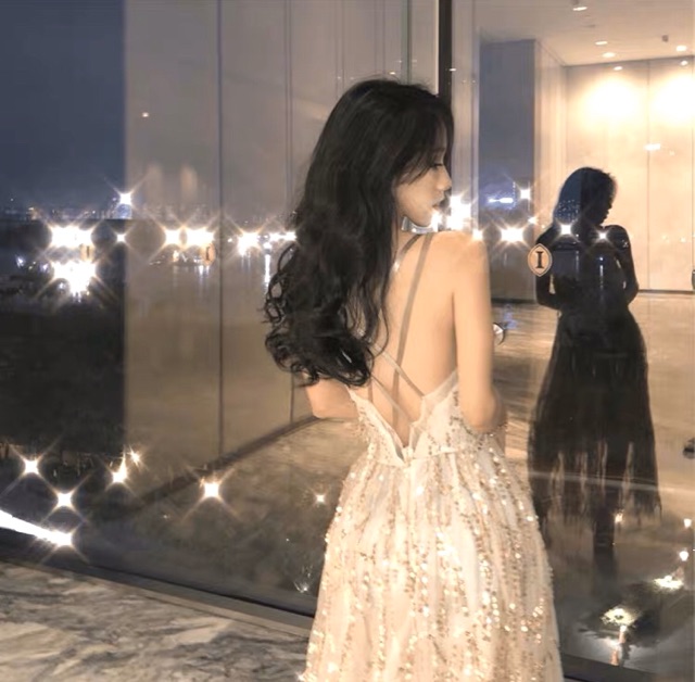 VÁY HAI DÂY DÀI HỞ LƯNG SEXY BLING BLING - VÁY CHỤP KỈ YẾU - VÁY DỰ TIỆC PROM