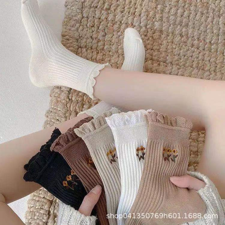 Tất nữ Cao cổ dễ thương Cổ ren bồng Cute Thêu hoa chất Cotton Vớ gân nữ Cổ cao Nhật Bản