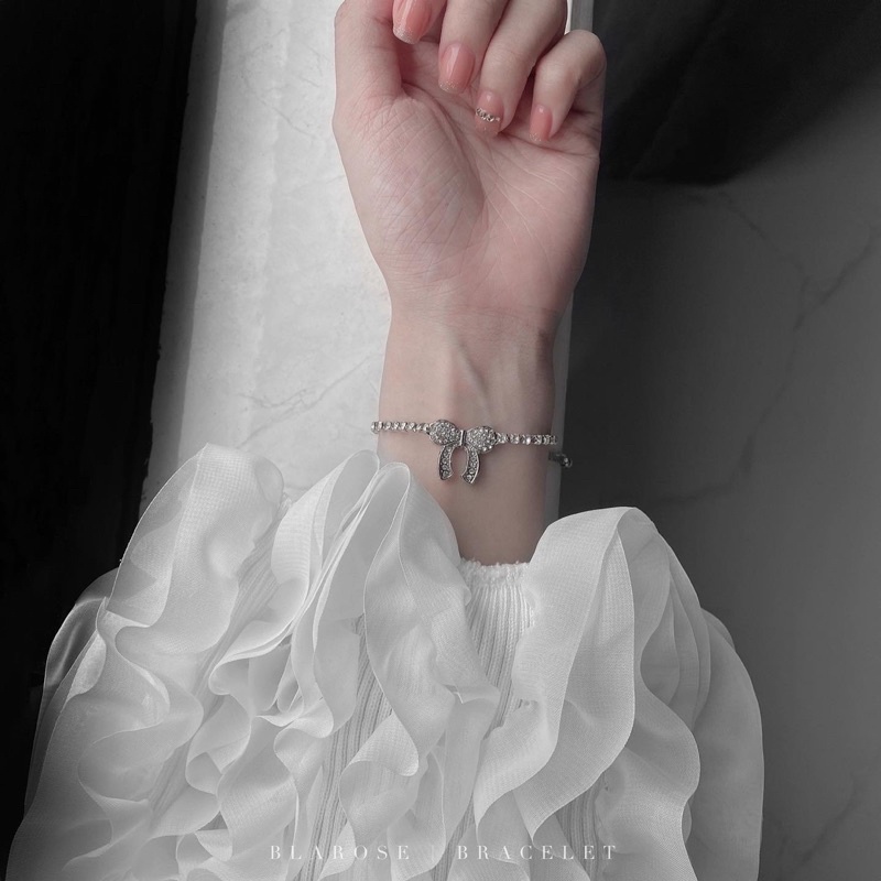VÒNG TAY KNOT