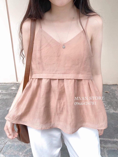 Sét đũi 2 dây hồng + quần ống rộng trắng BYO777