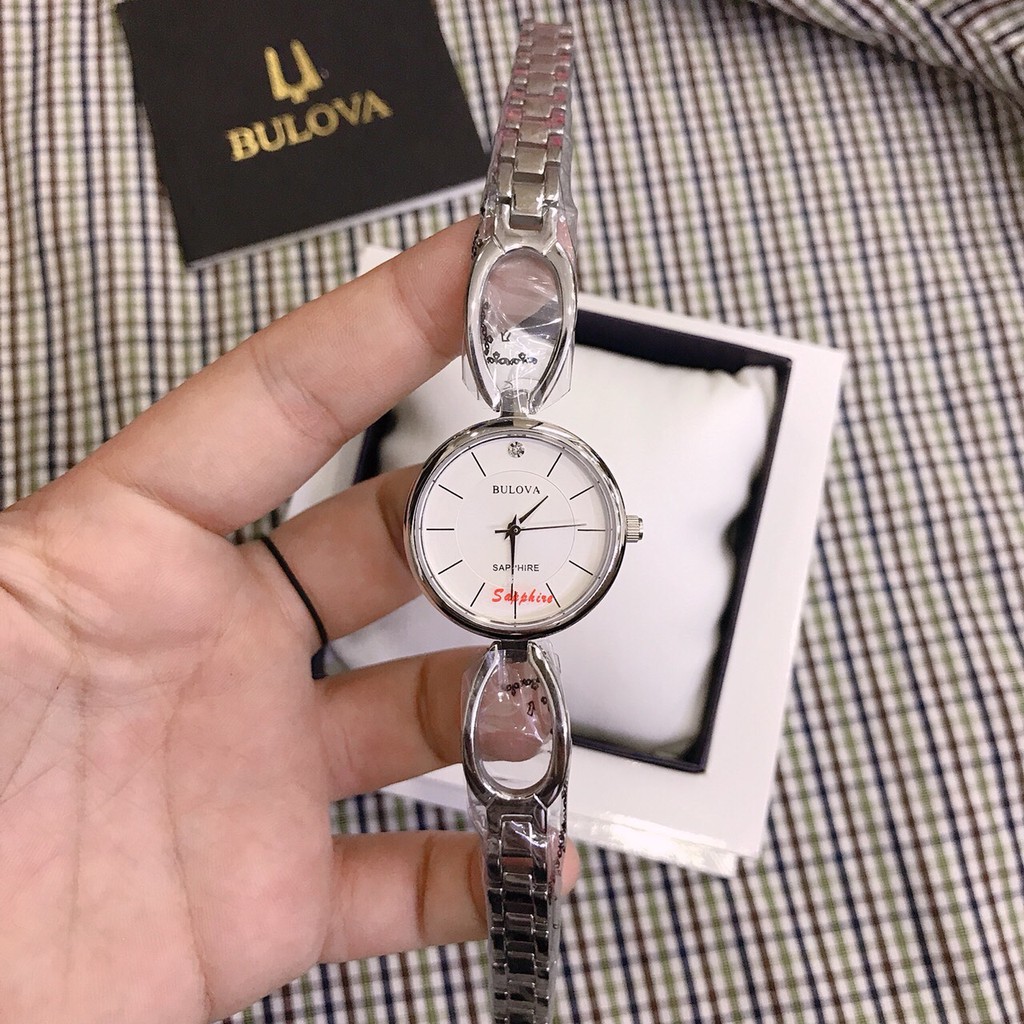 Đồng hồ lắc tay nữ Bulova BLVLN03