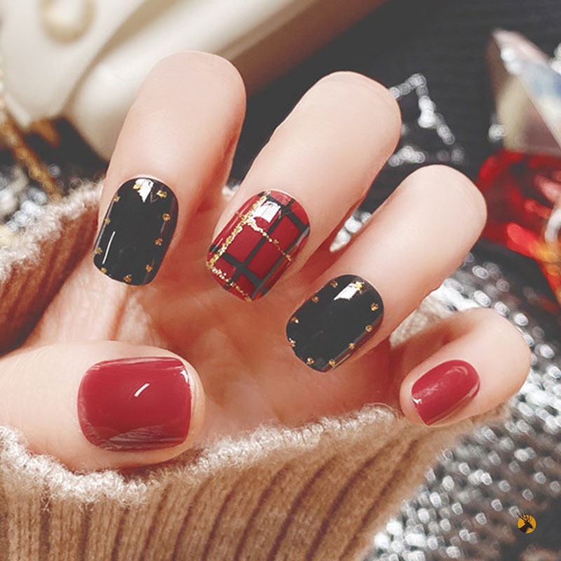 Bộ 24 móng tay giả ngắn kẻ sọc đỏ đen kèm keo dán chất lượng cao cho nữ