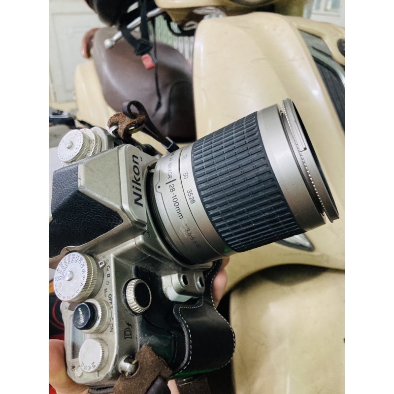 Lens Nikon AF 28-100 G dùng cho nikon fullframe và crop và cả máy film Nikon