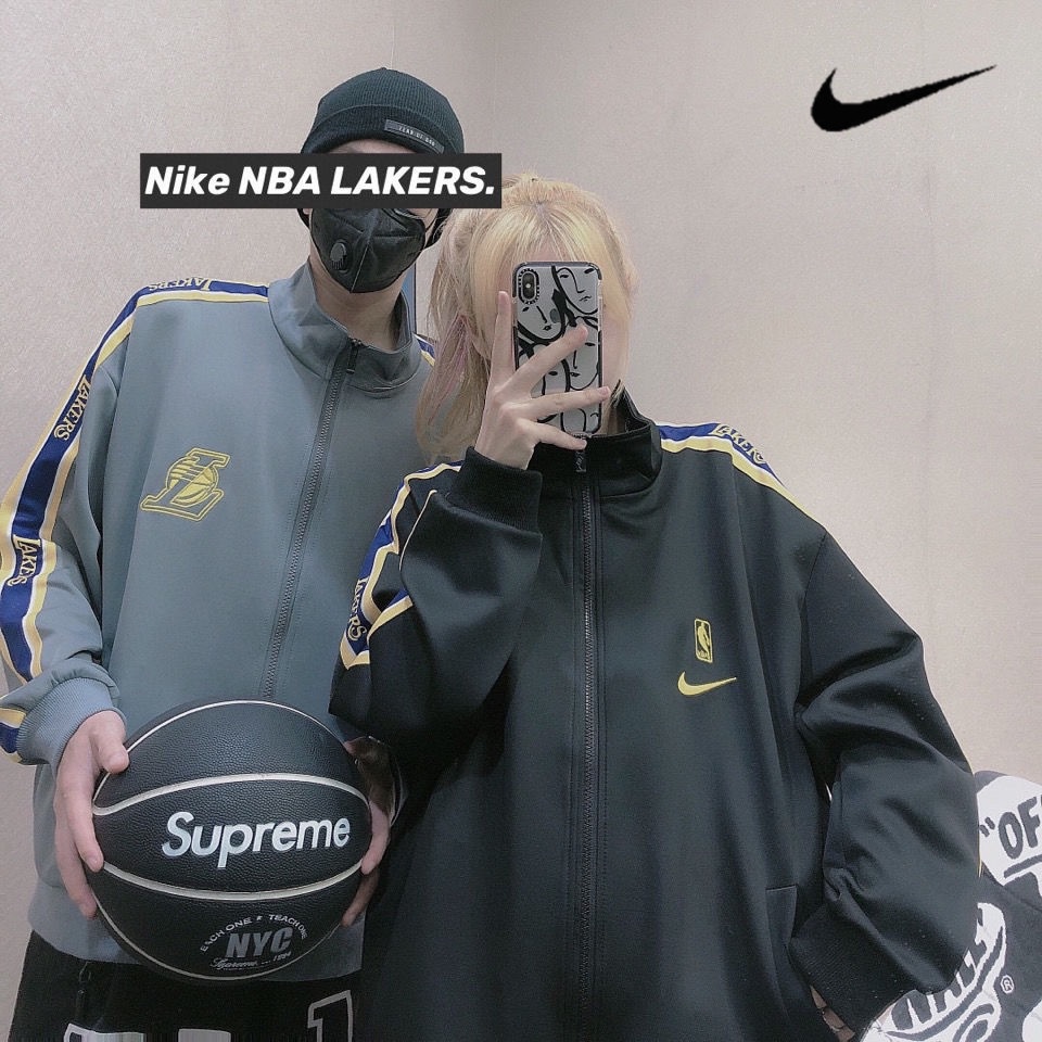 Áo khoác nam 100% cotton in tên nhóm nhạc Nike