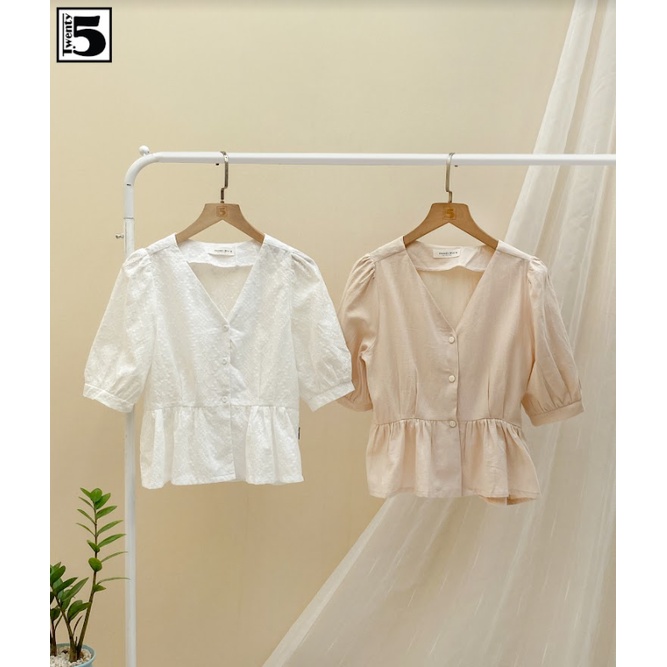 Áo sơ mi nữ cổ V nhún eo Twentyfive N132