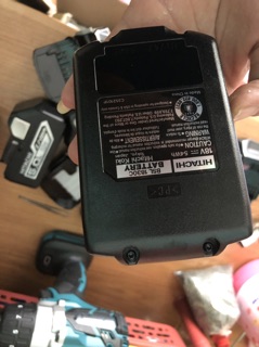 Pin hitachi 18v 3ah hàng mỹ mới 100%
