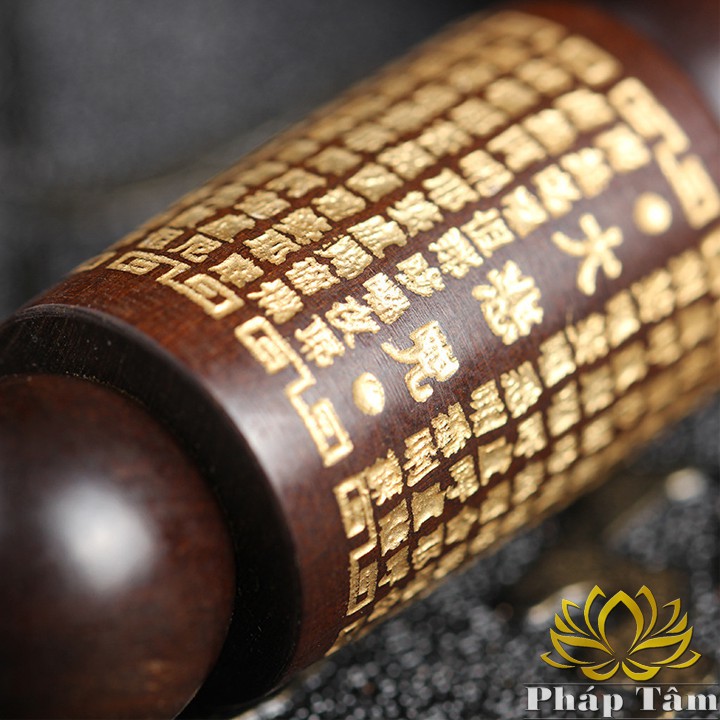 Vòng Tay Gỗ Sét Đánh Tự Nhiên Khắc Hán Tự Chú Đại Bi Quan Thế Âm Bồ Tát - Tâm Phong Thủy