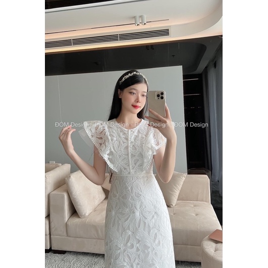 Váy ren tay cánh tiên phối ngọc