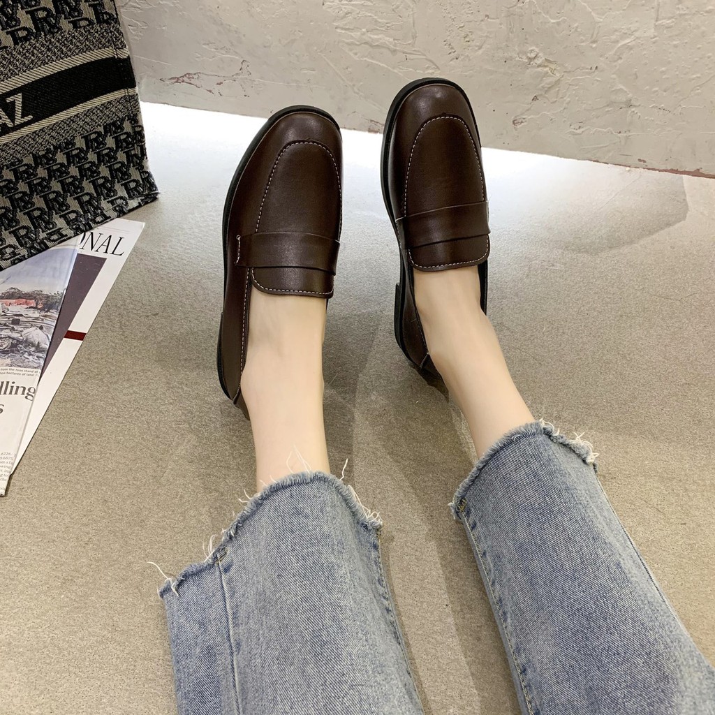 Giày bít mũi dễ thương phong cách Hàn Quốc cho nữ | BigBuy360 - bigbuy360.vn