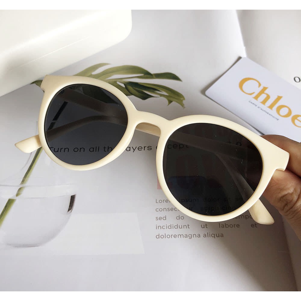 Kính ulzzang đi biển hot hit (2.3) | BigBuy360 - bigbuy360.vn