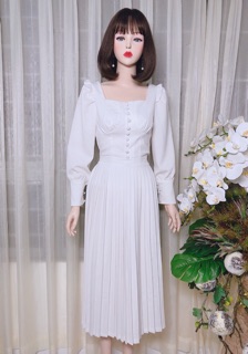 Set áo cổ vuông chân váy dập ly